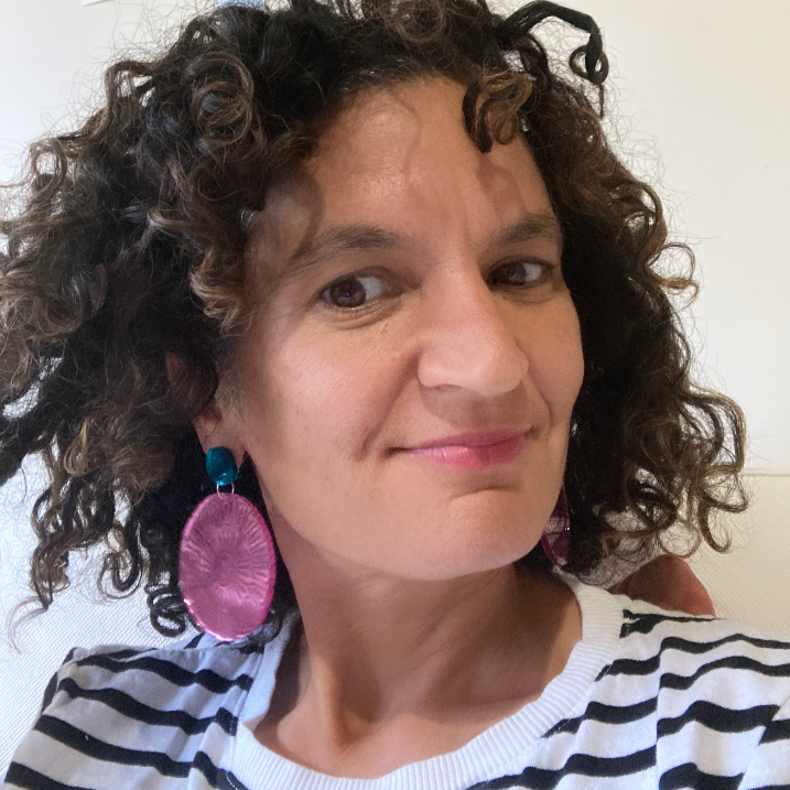 Kija Country earrings (pink mirror)