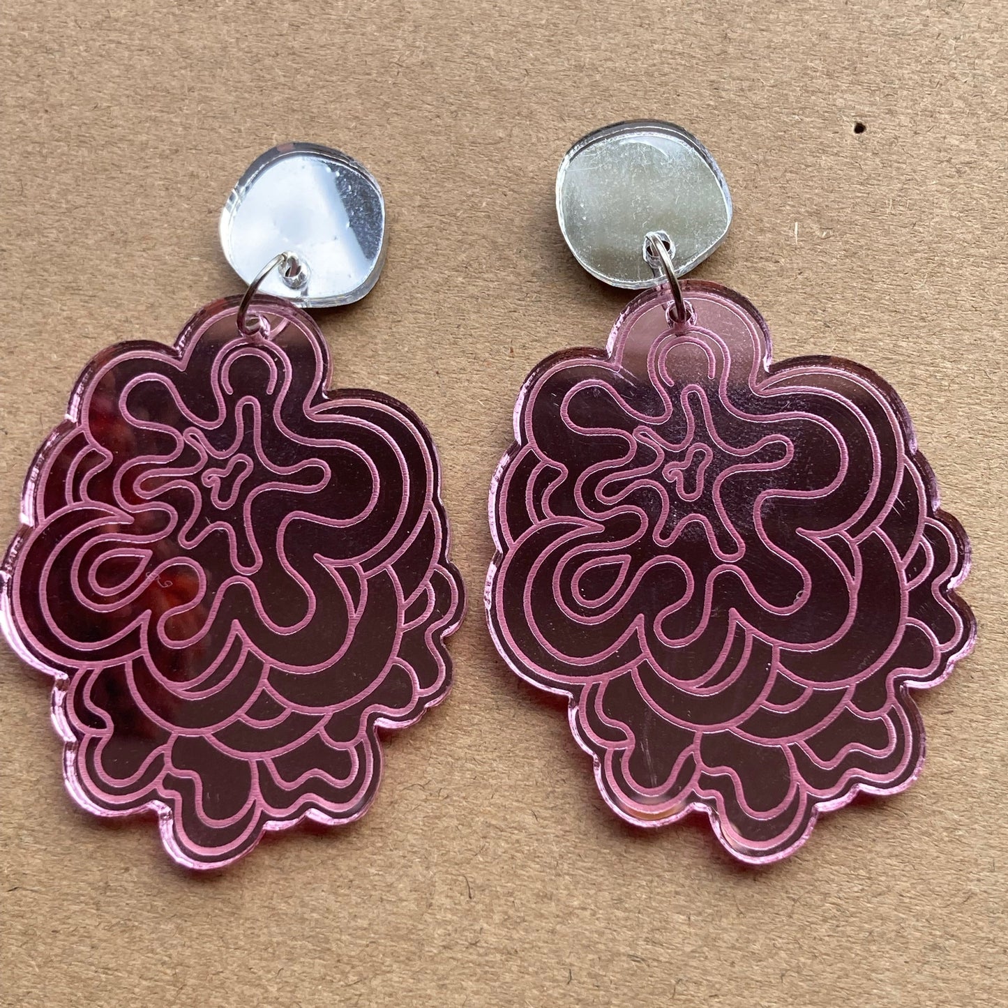 Gidigidi (coral) earrings