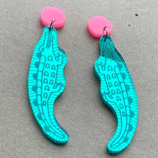 Linygurra’ – Crocodile earrings