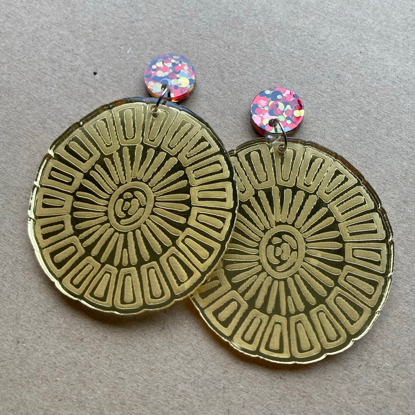 Kija Country earrings (gold mirror)